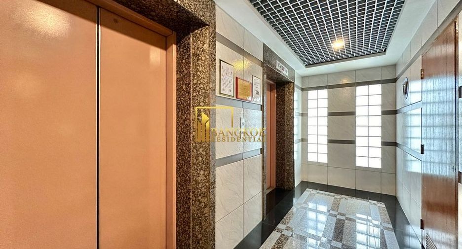 À louer 2 chambres condo à Watthana, Bangkok