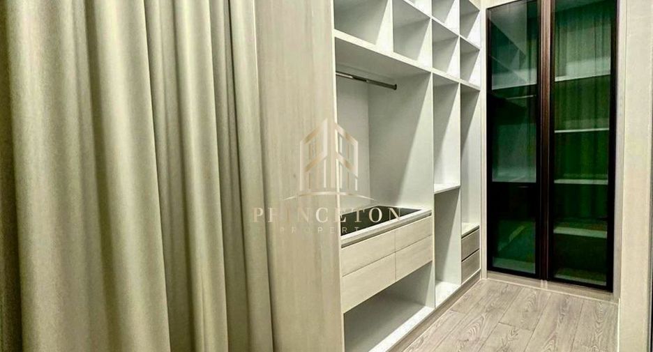 For rent and for sale 4 bedrooms house in Bang Phli, Samut Prakan
