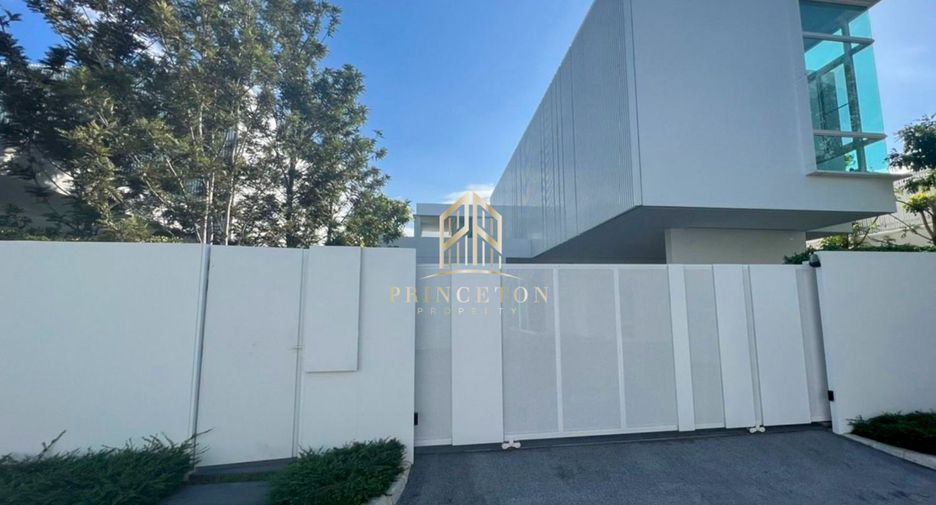 For rent and for sale 4 bedrooms house in Bang Phli, Samut Prakan