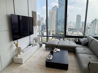 For rent 2 Beds condo in Bang Rak, Bangkok