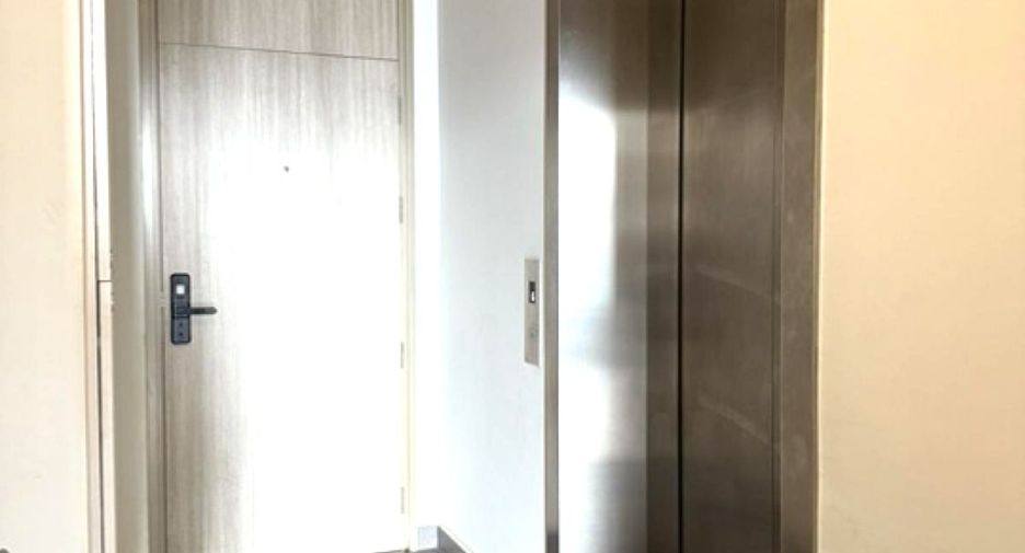 For rent 1 bed condo in Pathum Wan, Bangkok