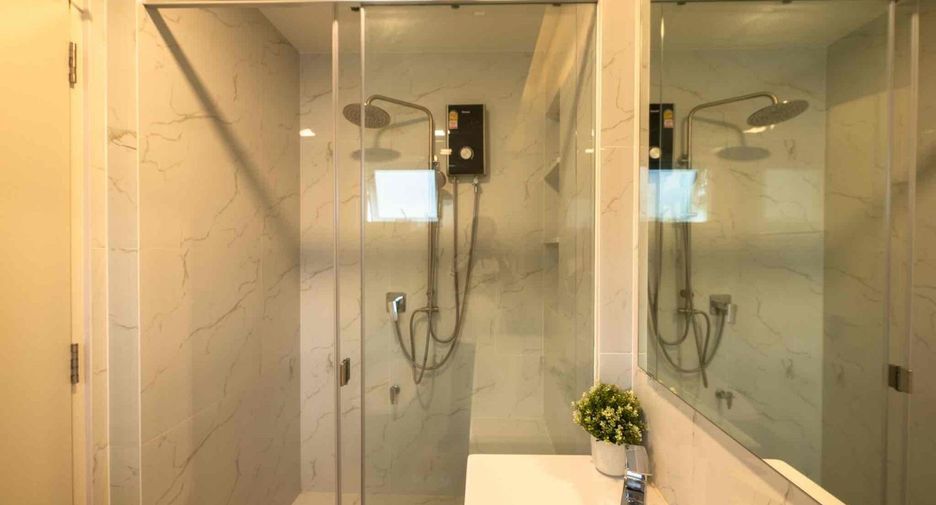 For rent and for sale 4 bedrooms house in Prawet, Bangkok