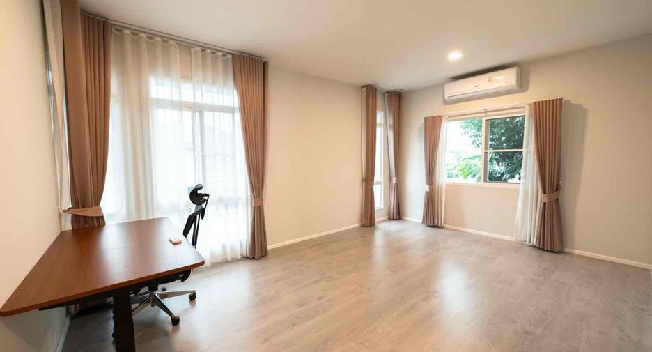 For rent and for sale 4 bedrooms house in Prawet, Bangkok