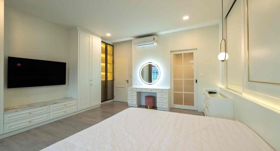 For rent and for sale 4 bedrooms house in Prawet, Bangkok