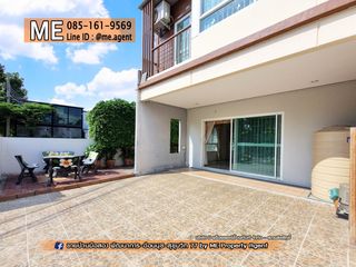 For sale 3 bed townhouse in Suan Luang, Bangkok