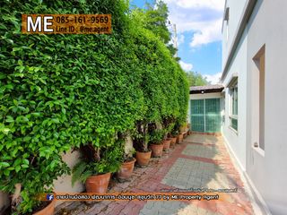 For sale 3 bed townhouse in Suan Luang, Bangkok