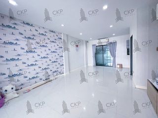 For rent 2 Beds townhouse in Lat Phrao, Bangkok