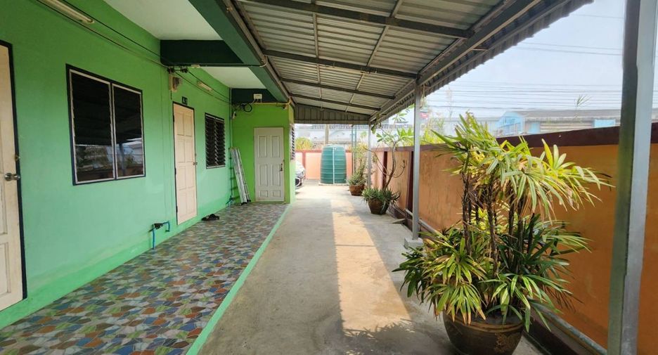 Apartamento en venta de 12 habitaciones en Mueang Chachoengsao, Chachoengsao