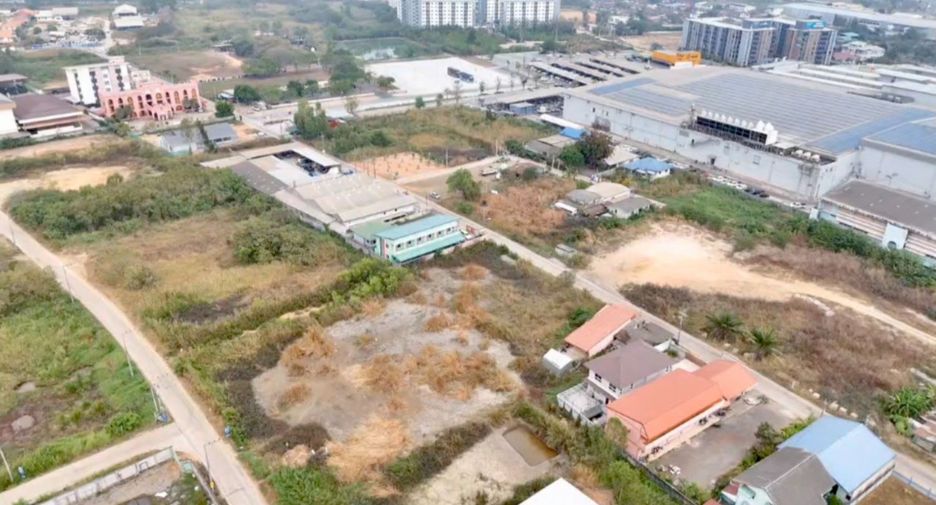 Apartamento en venta de 12 habitaciones en Mueang Chachoengsao, Chachoengsao