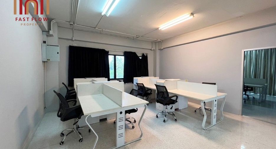 Büro zum Kauf in Bang Khen, Bangkok