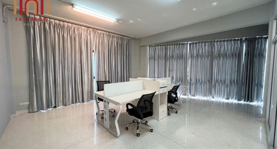 Büro zum Kauf in Bang Khen, Bangkok