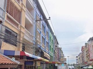 For rent 4 bed retail Space in Bang Lamung, Chonburi