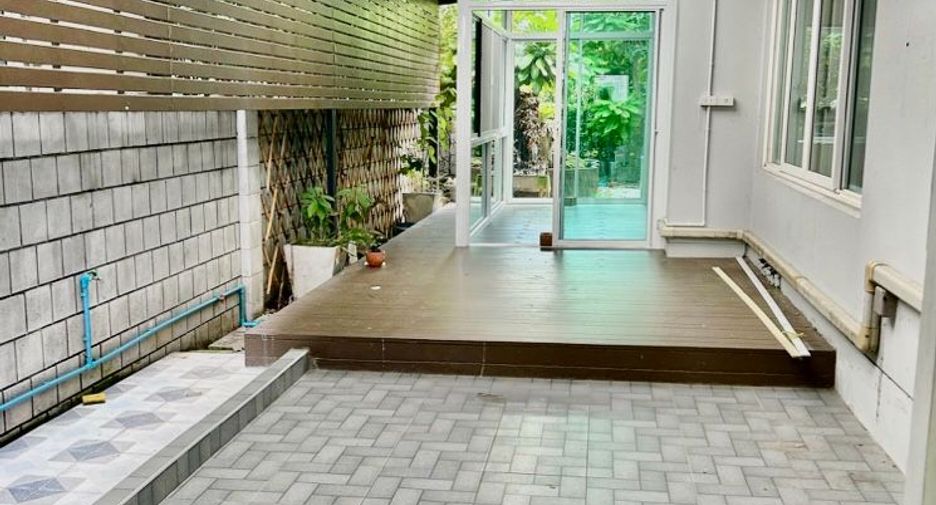 Haus zum Kauf mit 5 Zimmer in Thawi Watthana, Bangkok