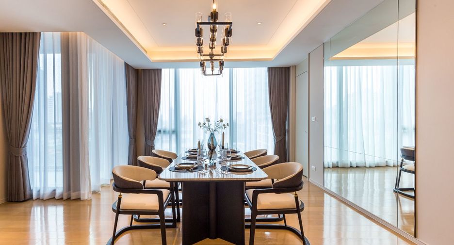 Wohnung zur Miete und zum Kauf mit 2 Zimmer in Pathum Wan, Bangkok