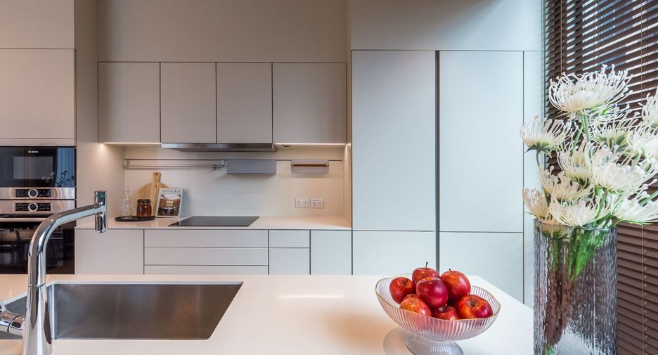Wohnung zur Miete und zum Kauf mit 2 Zimmer in Pathum Wan, Bangkok