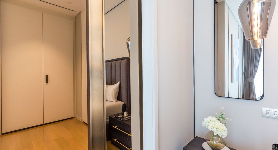 Wohnung zur Miete und zum Kauf mit 2 Zimmer in Pathum Wan, Bangkok