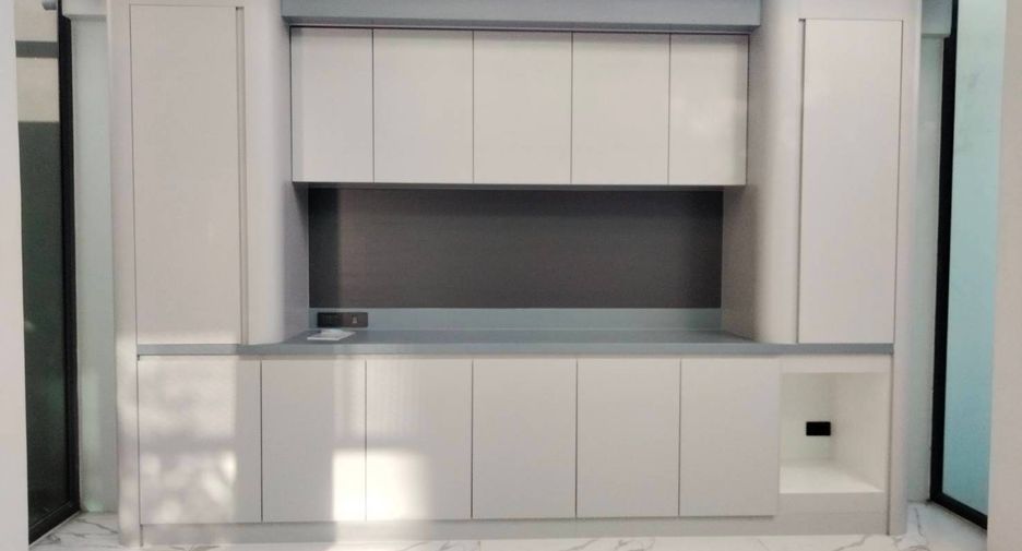 For rent 3 ベッドルーム condo in Suan Luang, Bangkok