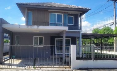 For rent 3 bedrooms house in San Kamphaeng, Chiang Mai
