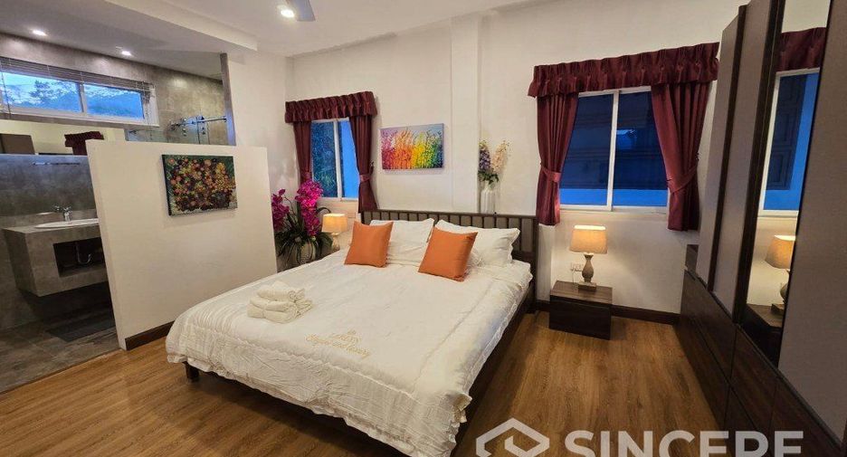 For rent and for sale 4 bedrooms villa in Kathu, Phuket