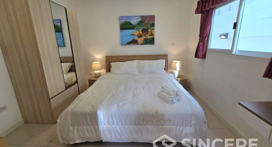 For rent and for sale 4 bedrooms villa in Kathu, Phuket