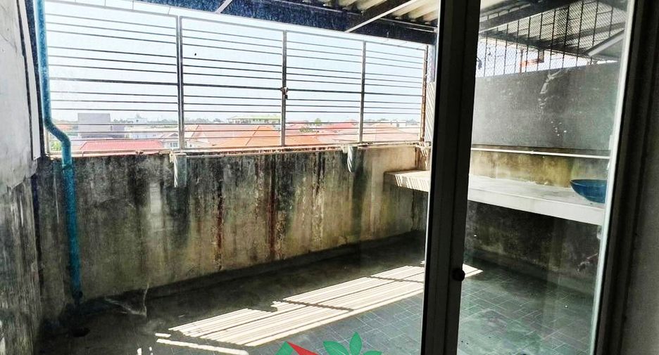 For sale 4 bedrooms retail Space in Don Mueang, Bangkok