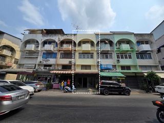 For sale 2 bed retail Space in Mueang Phitsanulok, Phitsanulok