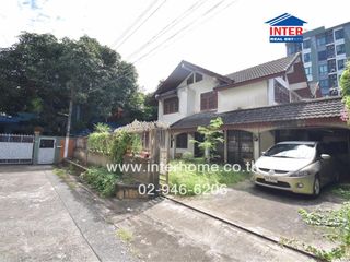 For sale 4 Beds house in Bang Phlat, Bangkok