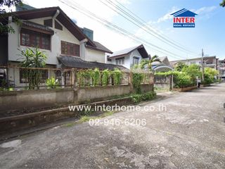 For sale 4 Beds house in Bang Phlat, Bangkok