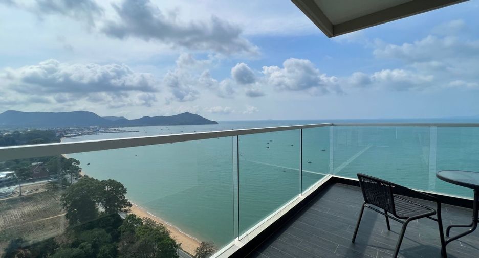 À louer et à vendre 2 chambres condo à Sattahip, Chonburi