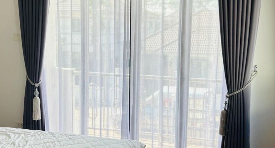 For rent 3 bedrooms house in Saraphi, Chiang Mai