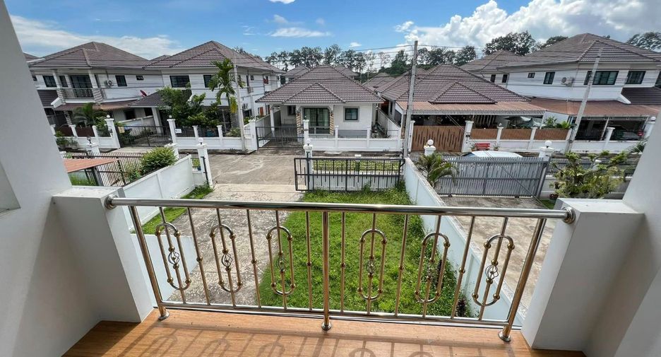 For rent 3 bedrooms house in Saraphi, Chiang Mai