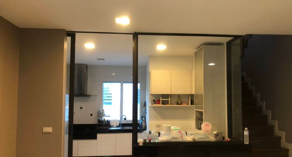 For rent and for sale studio house in Mueang Chiang Mai, Chiang Mai