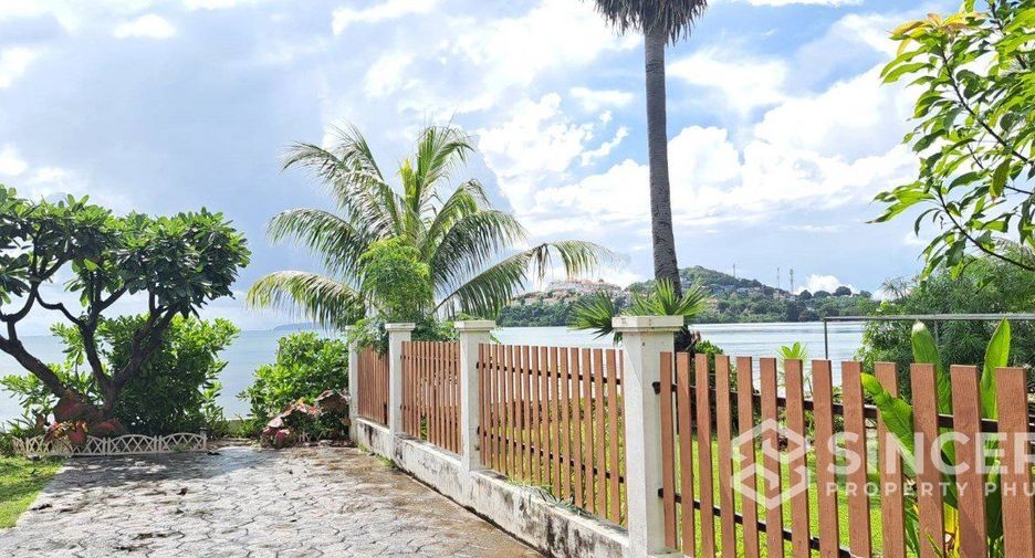 For rent 3 bedrooms house in Mueang Phuket, Phuket