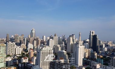 For sale 3 Beds condo in Khlong Toei, Bangkok