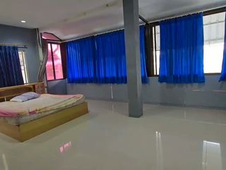 出售 2 卧室 商业空间 在 Hang Dong, Chiang Mai