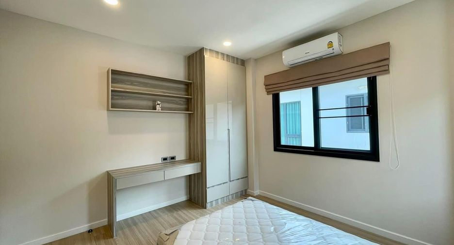 For sale 3 bedrooms house in Bang Lamung, Chonburi