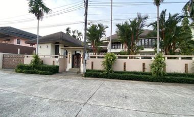For sale 3 bedrooms house in Mueang Phuket, Phuket