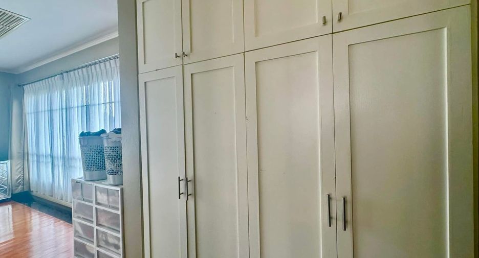 For sale 3 bedrooms house in Mueang Phuket, Phuket