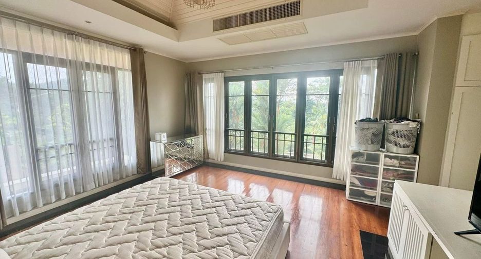 For sale 3 bedrooms house in Mueang Phuket, Phuket