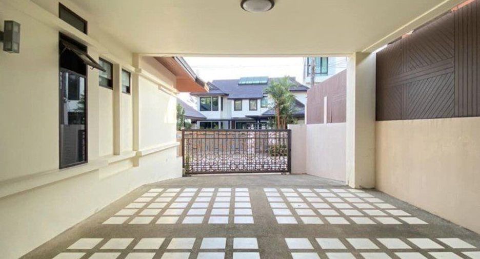 For sale 3 bedrooms house in Mueang Phuket, Phuket
