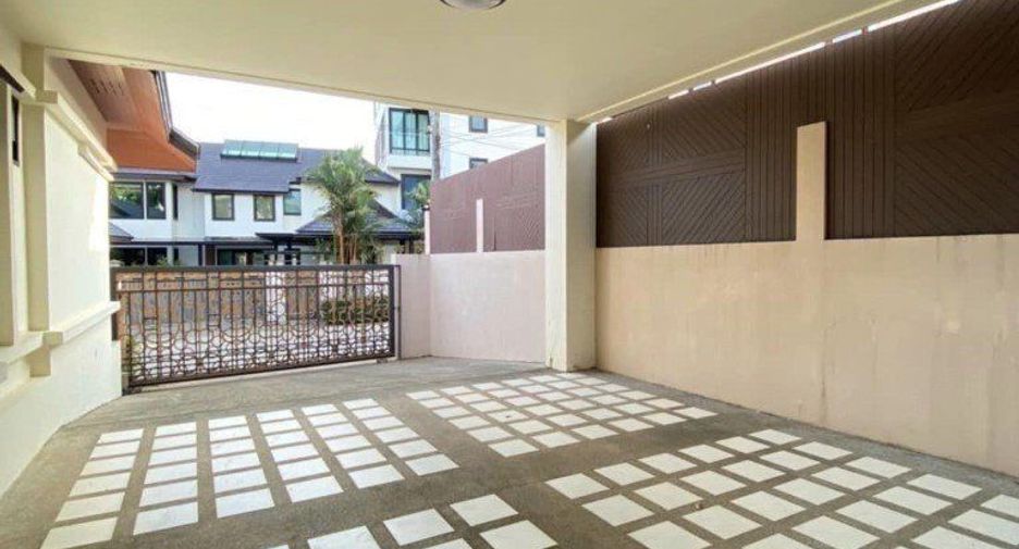 For sale 3 bedrooms house in Mueang Phuket, Phuket