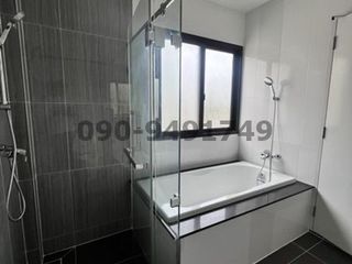 For rent 4 Beds condo in Wang Thonglang, Bangkok