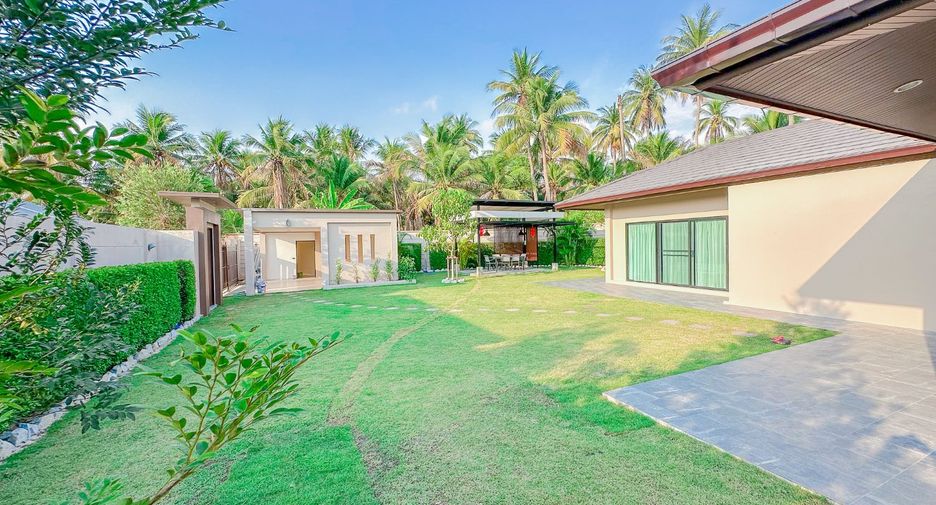 Haus zur Miete mit 3 Zimmer in Bang Lamung, Chonburi