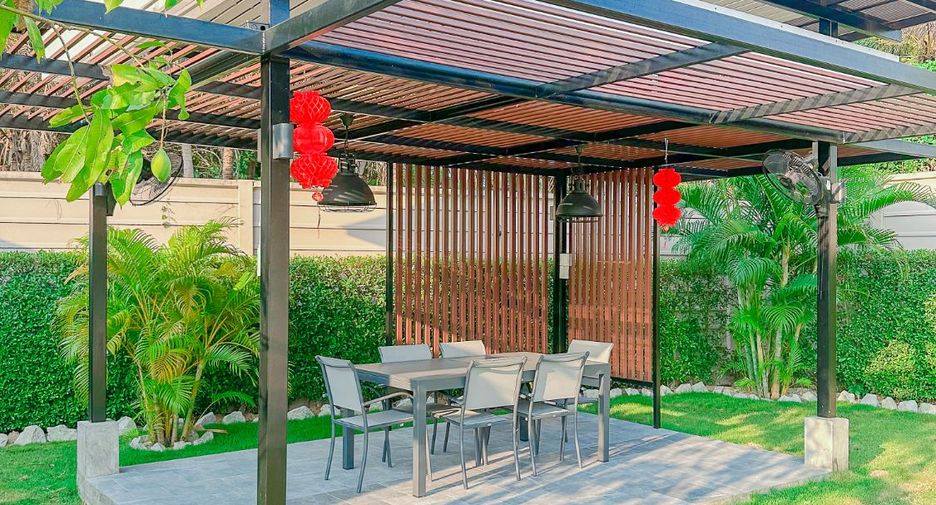 Haus zur Miete mit 3 Zimmer in Bang Lamung, Chonburi