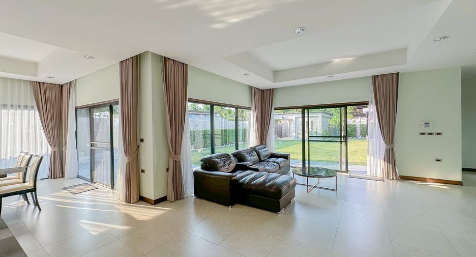 Haus zur Miete mit 3 Zimmer in Bang Lamung, Chonburi