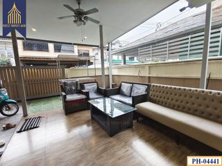 For sale 4 Beds house in Chatuchak, Bangkok