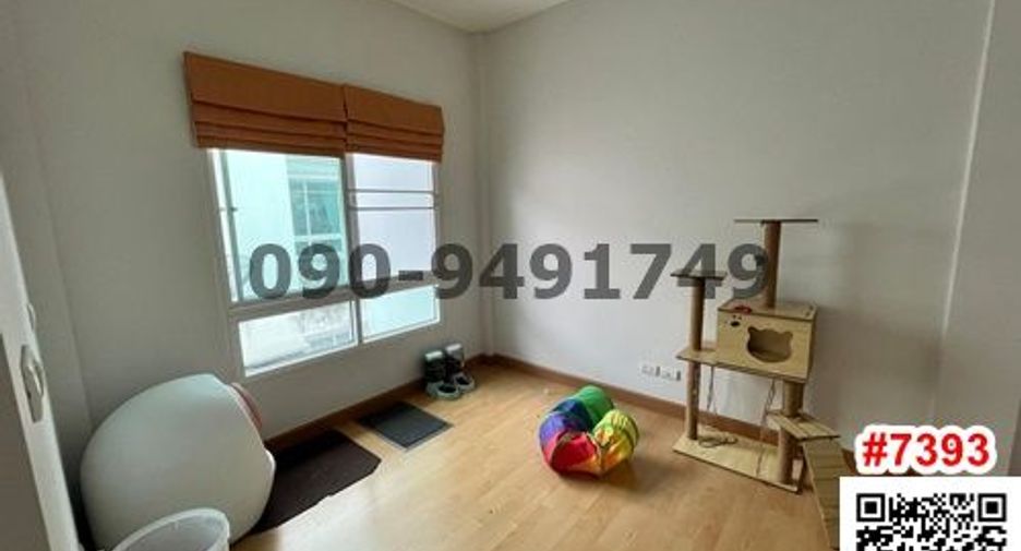 Reihenhaus zur Miete mit 3 Zimmer in Bang Kapi, Bangkok