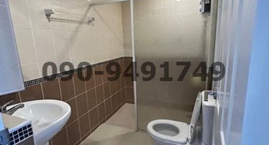 Reihenhaus zur Miete mit 3 Zimmer in Bang Kapi, Bangkok