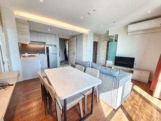 For rent 2 bedrooms apartment in Khlong Toei, Bangkok