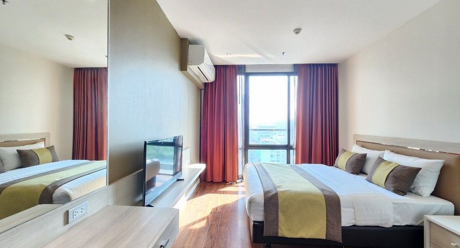 For rent 2 bedrooms apartment in Khlong Toei, Bangkok